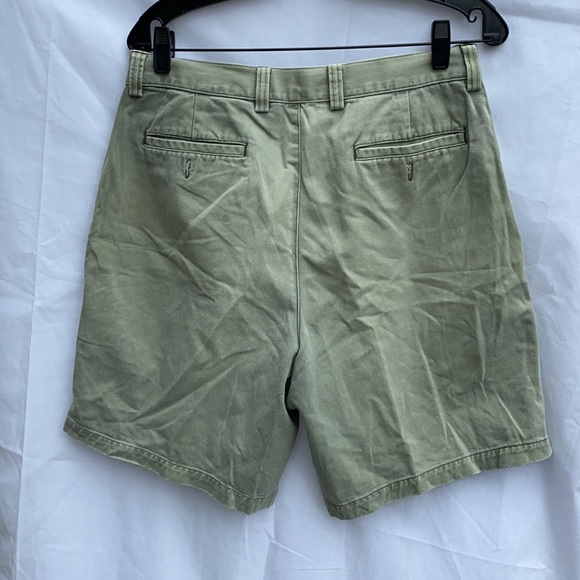 Men's khaki shorts - Picture 4 of 4
